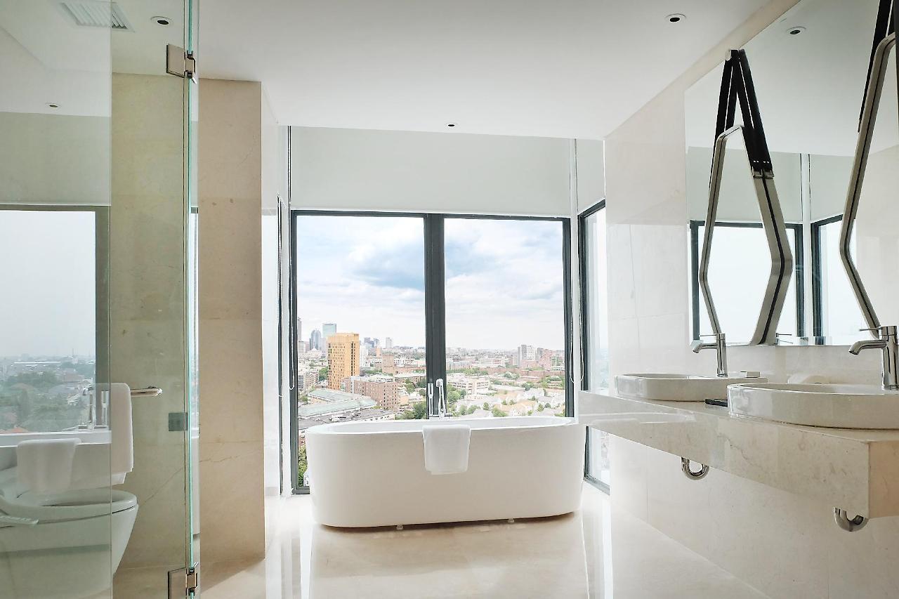 Goodrich Suites, Giacarta Esterno foto