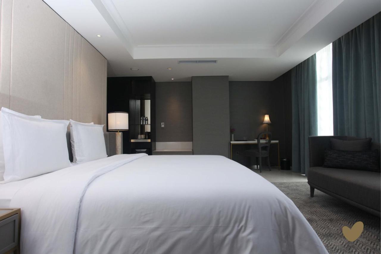 Goodrich Suites, Giacarta Esterno foto